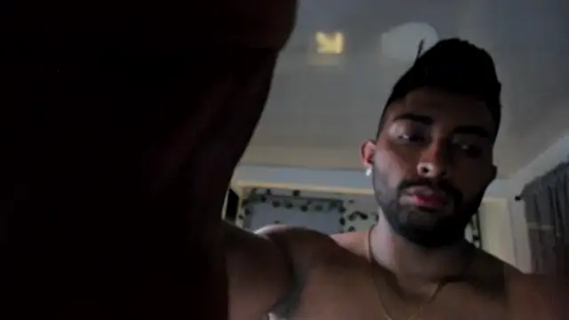 Couple muscle1 online show from September 9, 2025, 10:31 pm