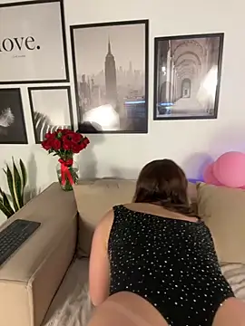 Snapshot of Eva_Gonzalez chatting on October 12, 2025, 12:20 am Eva Gonzalez online show from October 12, 2025, 12:20 am