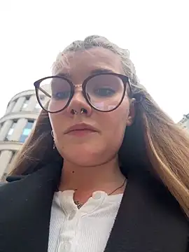 Holy Tereza online show from March 8, 2025, 2:40 pm