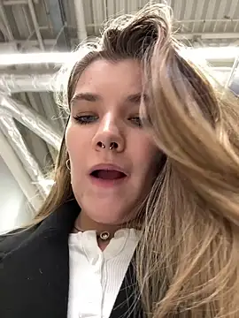 Holy Tereza online show from March 11, 2025, 3:23 pm