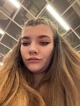 Holy Tereza online show from February 13, 2026, 3:41 pm