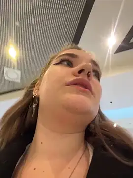 Holy Tereza online show from April 12, 2026, 3:39 pm