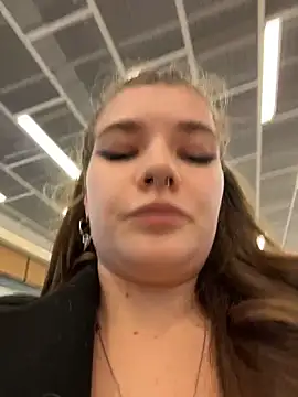 Holy Tereza online show from April 21, 2026, 4:01 pm