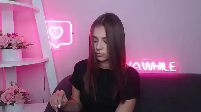 MilanaAngelAs online show from February 17, 2025, 5:36 am