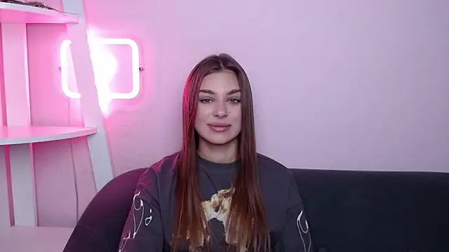 MilanaAngelAs online show from March 8, 2026, 5:44 am