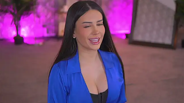 EvaZane online show from March 15, 2025, 10:13 am