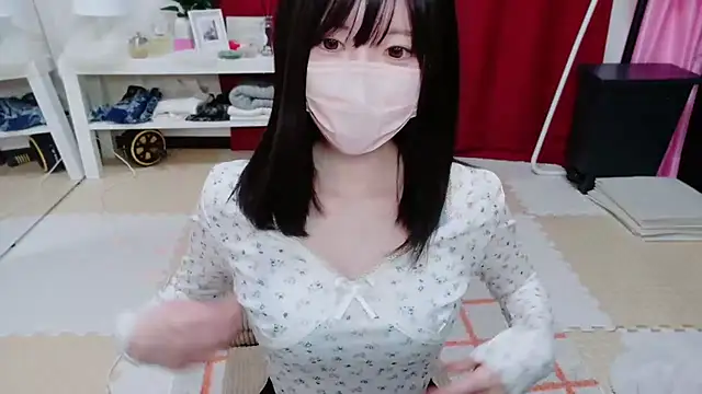  mi tsu ki  online show from March 8, 2026, 8:29 am