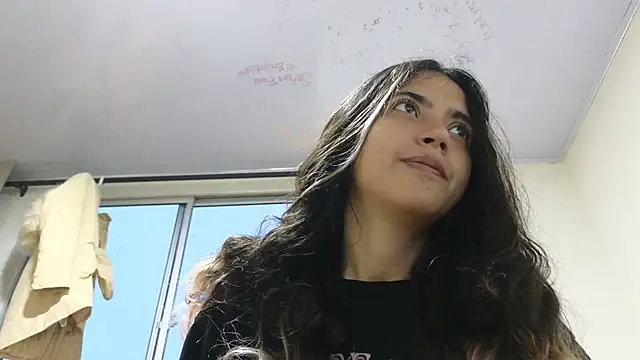 ViolettaSummer online show from February 21, 2025, 11:11 am