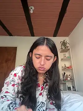 ViolettaSummer online show from March 15, 2026, 2:56 pm