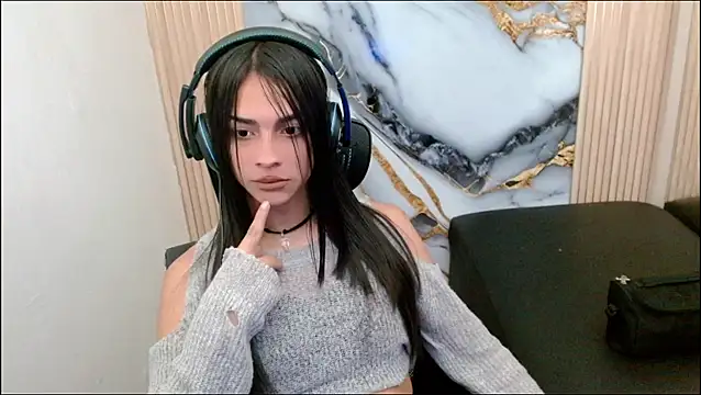 Snapshot of Dollbehavior_ chatting on September 15, 2025, 3:17 am Dollbehavior online show from September 15, 2025, 3:17 am