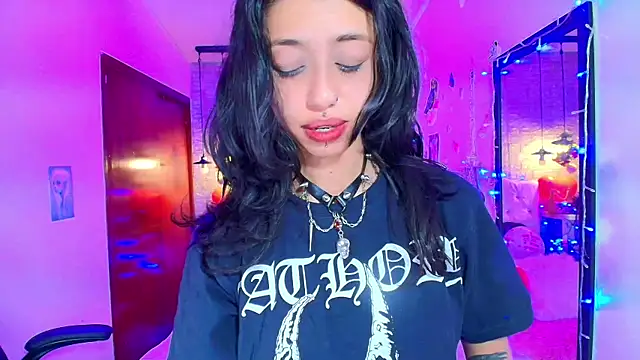 REDHOTTER  online show from February 13, 2025, 2:12 am