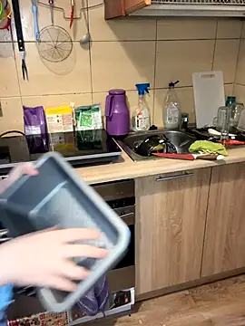 Snapshot of _xPani_x2 chatting on October 26, 2025, 9:37 am xPani x2 online show from October 26, 2025, 9:37 am