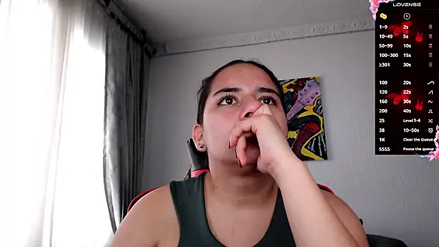 Lexyevans online show from March 12, 2025, 7:17 pm