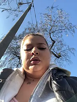 AllysonK online show from January 18, 2025, 9:24 am