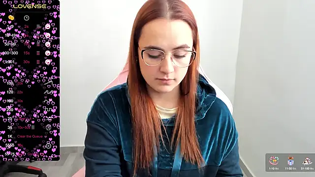 maryluna95 online show from February 25, 2025, 6:53 pm