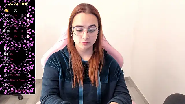 maryluna95 online show from February 26, 2025, 1:00 am