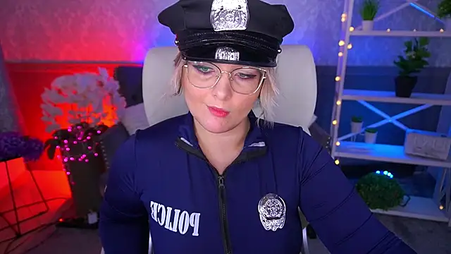 CoolTatis online show from February 23, 2026, 7:39 am