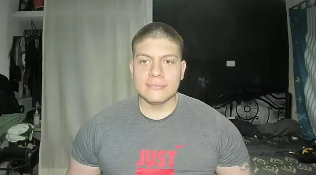 Snapshot of regan_jhonso chatting on January 19, 2025, 3:18 am regan jhonso online show from January 19, 2025, 3:18 am