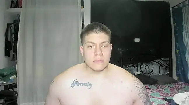 Snapshot of regan_jhonso chatting on January 31, 2025, 5:40 am regan jhonso online show from January 31, 2025, 5:40 am