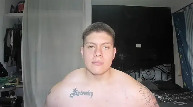 Snapshot of regan_jhonso chatting on February 21, 2025, 4:51 am regan jhonso online show from February 21, 2025, 4:51 am