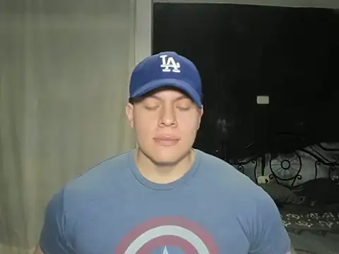 Snapshot of regan_jhonso chatting on March 6, 2025, 7:25 am regan jhonso online show from March 6, 2025, 7:25 am