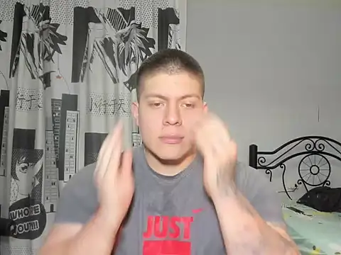 Snapshot of regan_jhonso chatting on November 13, 2025, 5:23 pm regan jhonso online show from November 13, 2025, 5:23 pm