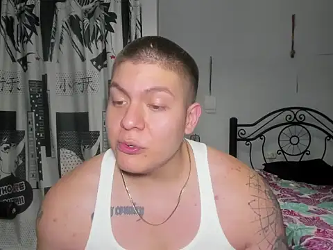 Snapshot of regan_jhonso chatting on February 5, 2026, 9:03 am regan jhonso online show from February 5, 2026, 9:03 am