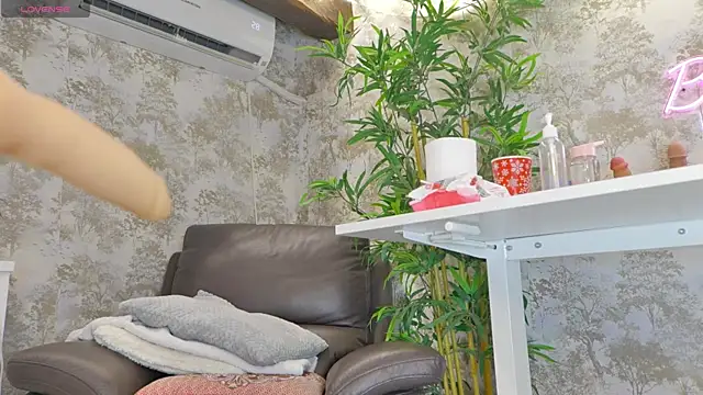 YourBurnWish online show from April 18, 2026, 7:07 pm