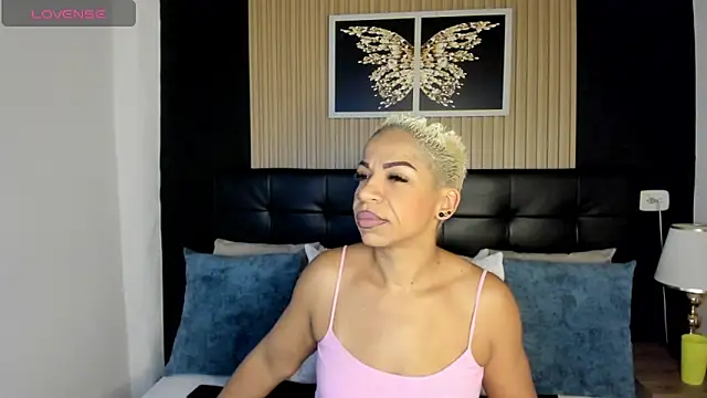 summer night  online show from February 2, 2025, 3:21 am