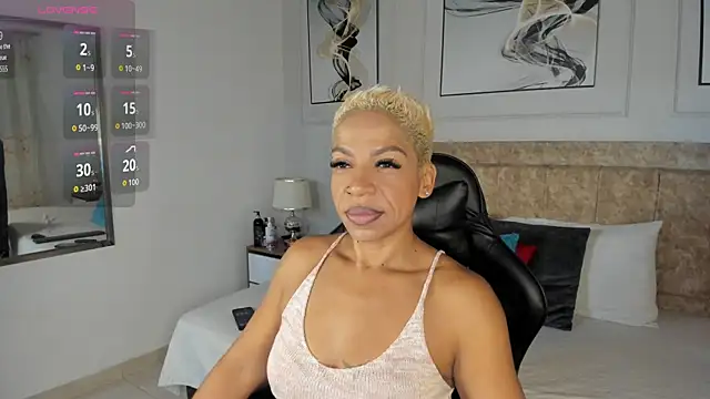 summer night  online show from December 16, 2025, 11:15 am