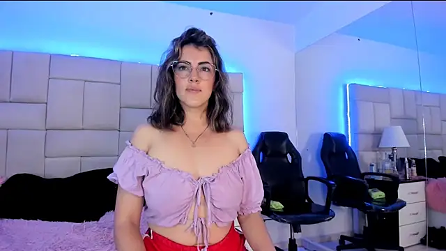 IsisLoveyes  online show from March 14, 2025, 11:53 pm