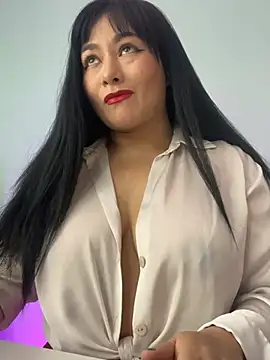 Snapshot of sharon_leone26 chatting on March 22, 2026, 8:34 pm sharon leone26 online show from March 22, 2026, 8:34 pm