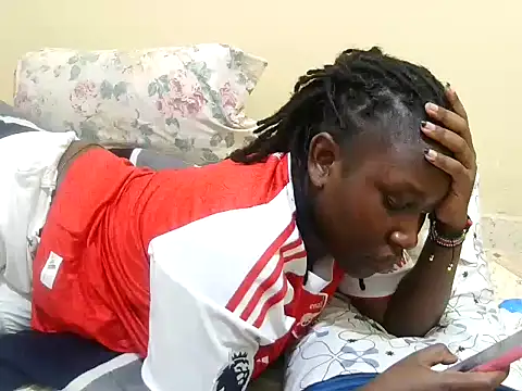 just lela online show from October 27, 2025, 1:26 pm