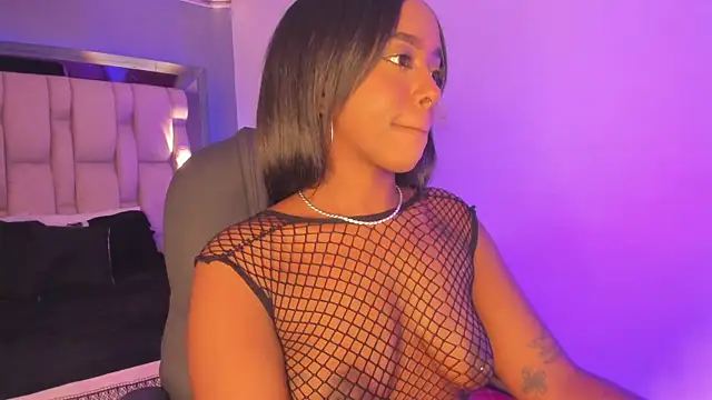 EmilyHaan online show from February 21, 2025, 7:32 pm