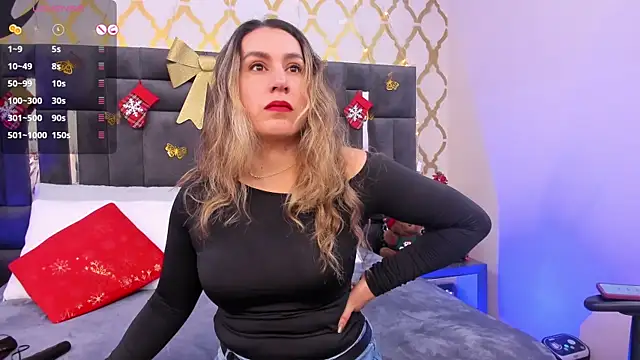 RubbyTaylor online show from December 4, 2025, 7:22 pm