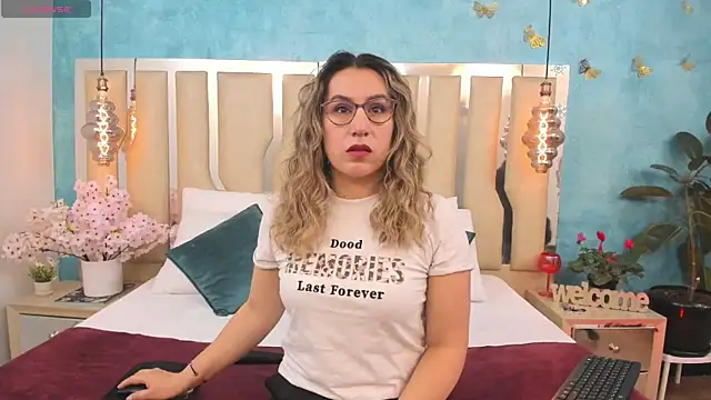 RubbyTaylor online show from April 21, 2026, 2:23 pm