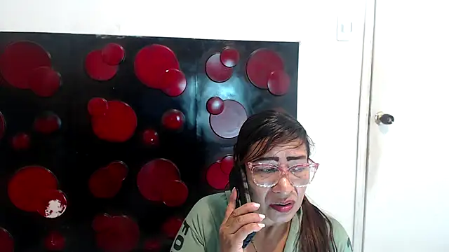 LITLESTAR online show from February 20, 2025, 6:46 pm