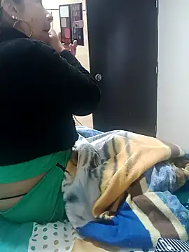 LITLESTAR online show from November 12, 2025, 1:33 pm