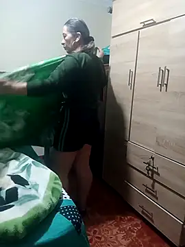 LITLESTAR online show from December 1, 2025, 3:50 pm