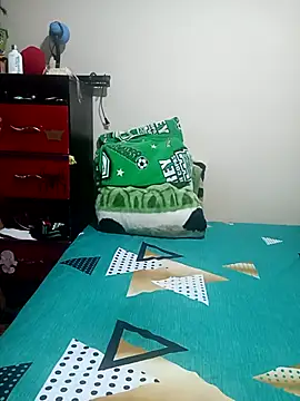 LITLESTAR online show from December 5, 2025, 3:52 pm