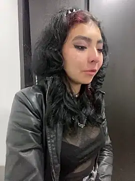 Snapshot of _Gothiccbitch_ chatting on December 13, 2024, 6:00 am Gothiccbitch online show from December 13, 2024, 6:00 am