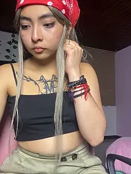 Snapshot of _Gothiccbitch_ chatting on January 11, 2025, 9:26 am Gothiccbitch online show from January 11, 2025, 9:26 am