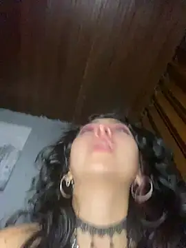 Snapshot of _Gothiccbitch_ chatting on February 16, 2025, 6:10 am Gothiccbitch online show from February 16, 2025, 6:10 am