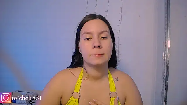 Mia  reys online show from February 3, 2025, 11:20 am