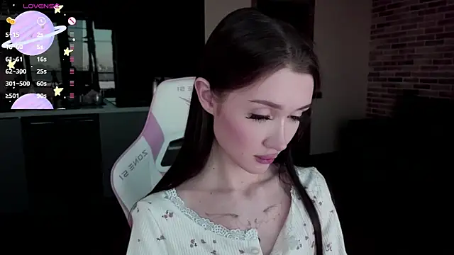 sweetiebones online show from February 7, 2025, 3:45 am