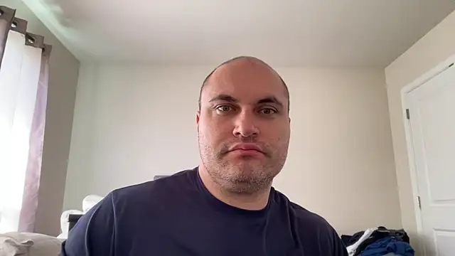 SluggishChase99 online show from April 21, 2026, 3:39 pm