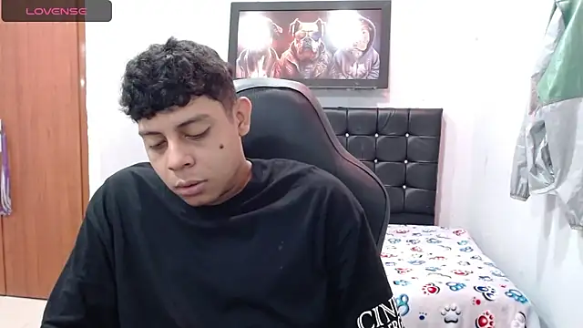 Wiiliam 20 online show from February 19, 2025, 1:06 pm