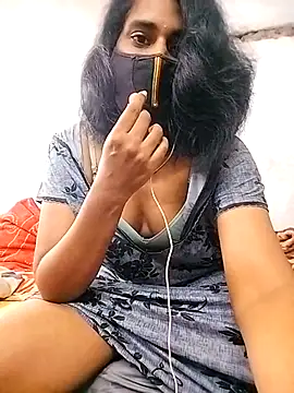 Ammupuku1 online show from February 3, 2026, 9:20 pm