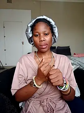 PerfectionBerrie online show from February 24, 2026, 6:11 am