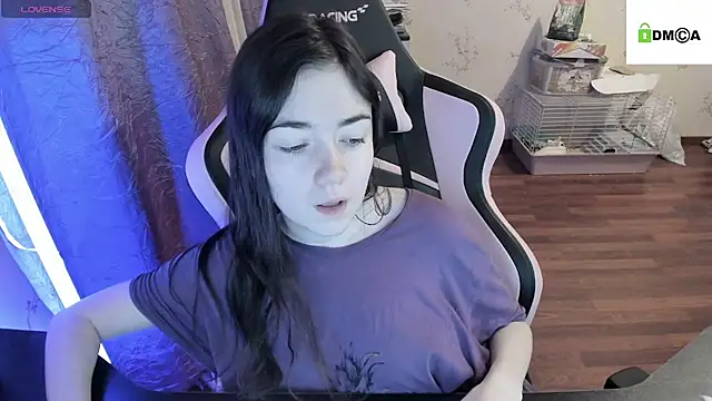 Crazy forest fairy online show from December 2, 2024, 2:31 am